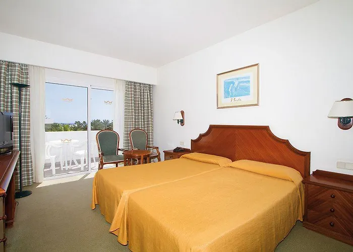 Relaxia Olivina فندق 4*