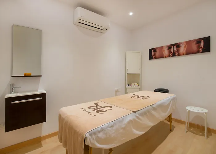 Relaxia Olivina فندق 4*