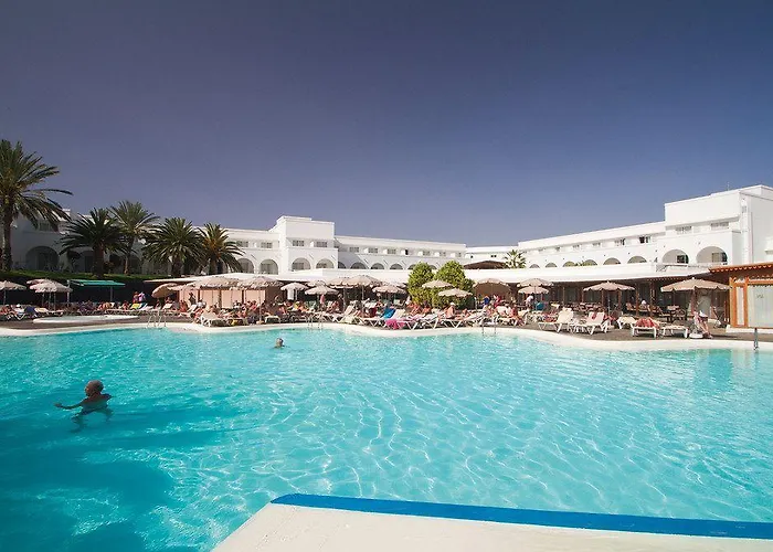 Relaxia Olivina فندق 4*